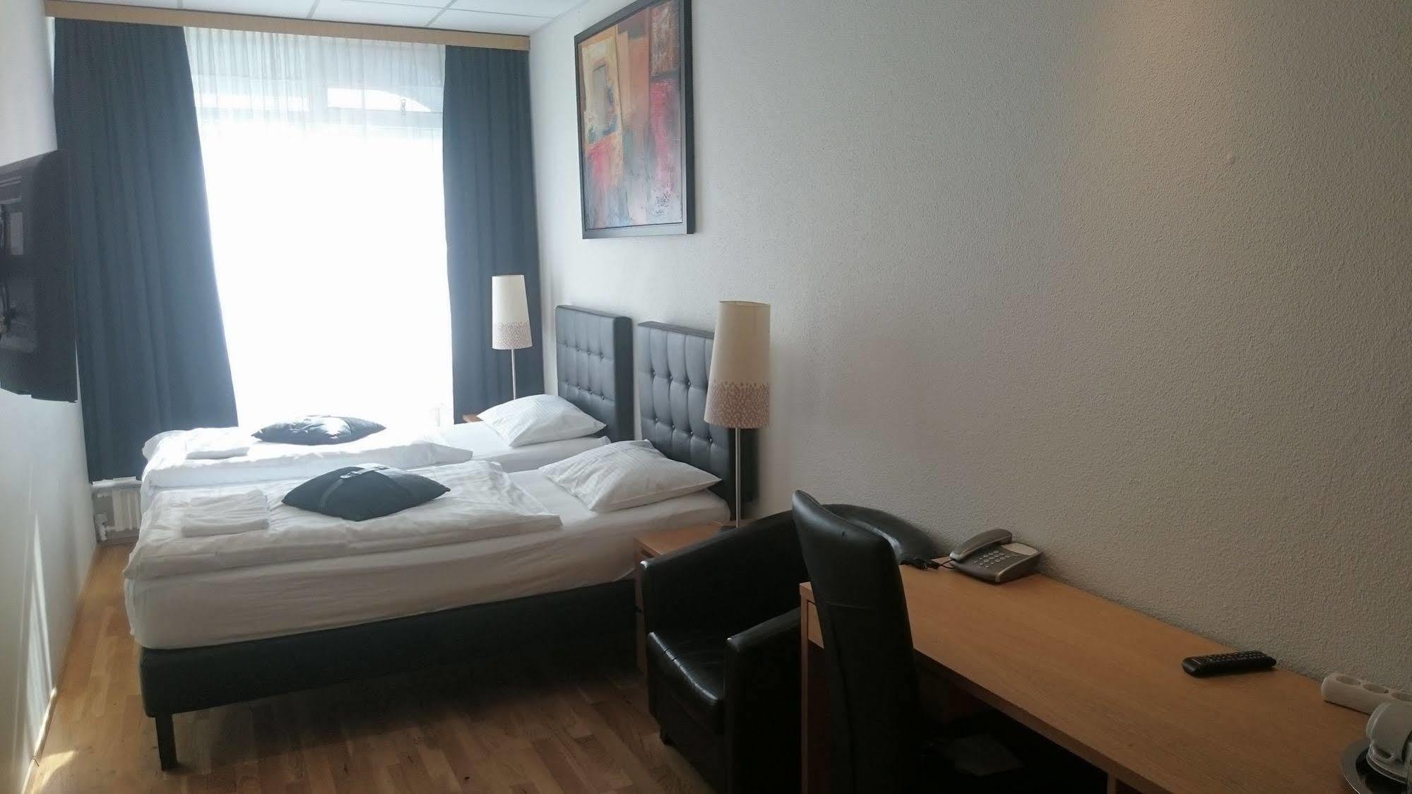 4Th Floor Hotel Reykjavík Exteriör bild
